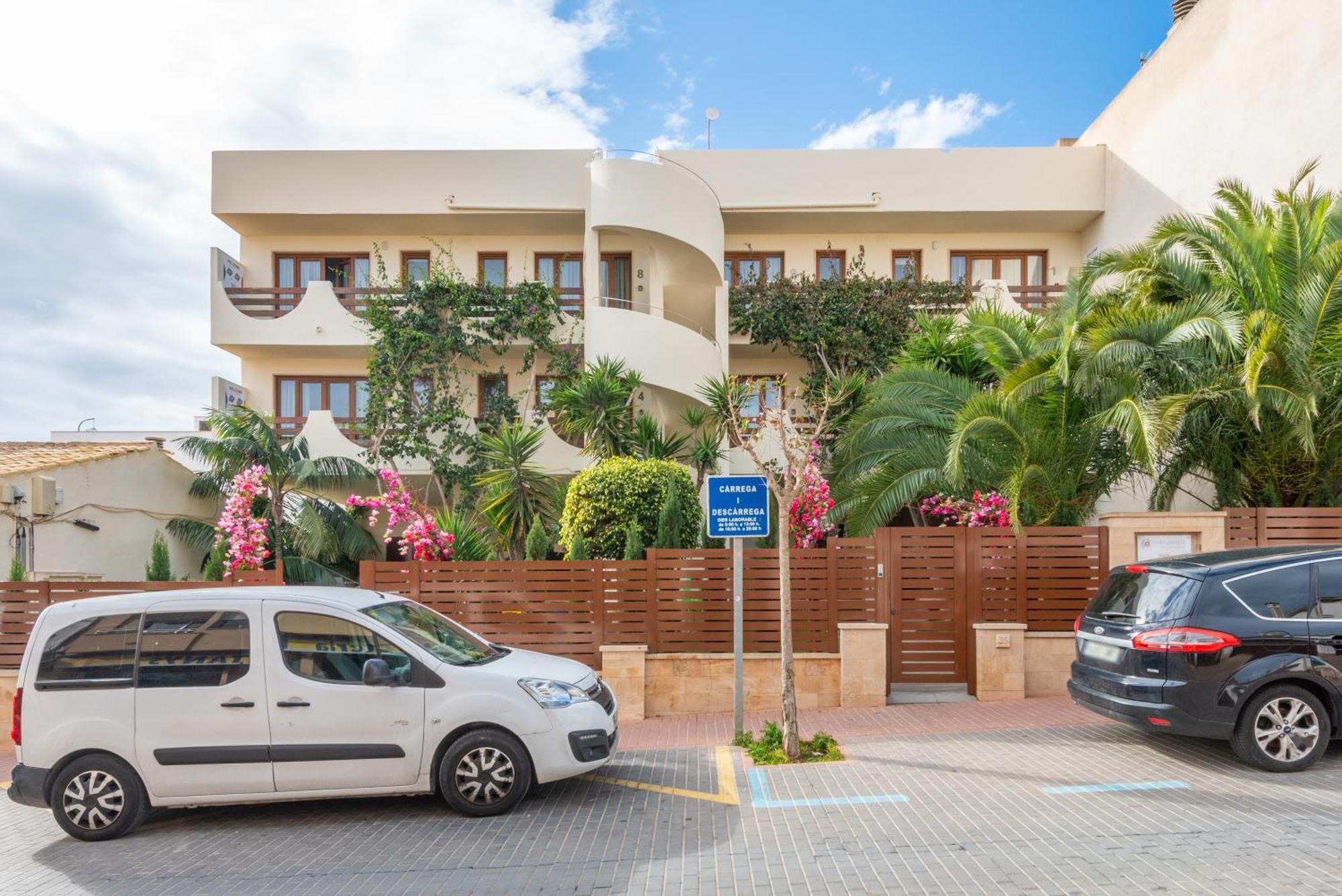Apartamentos Estanques Colonia de Sant Jordi Ngoại thất bức ảnh