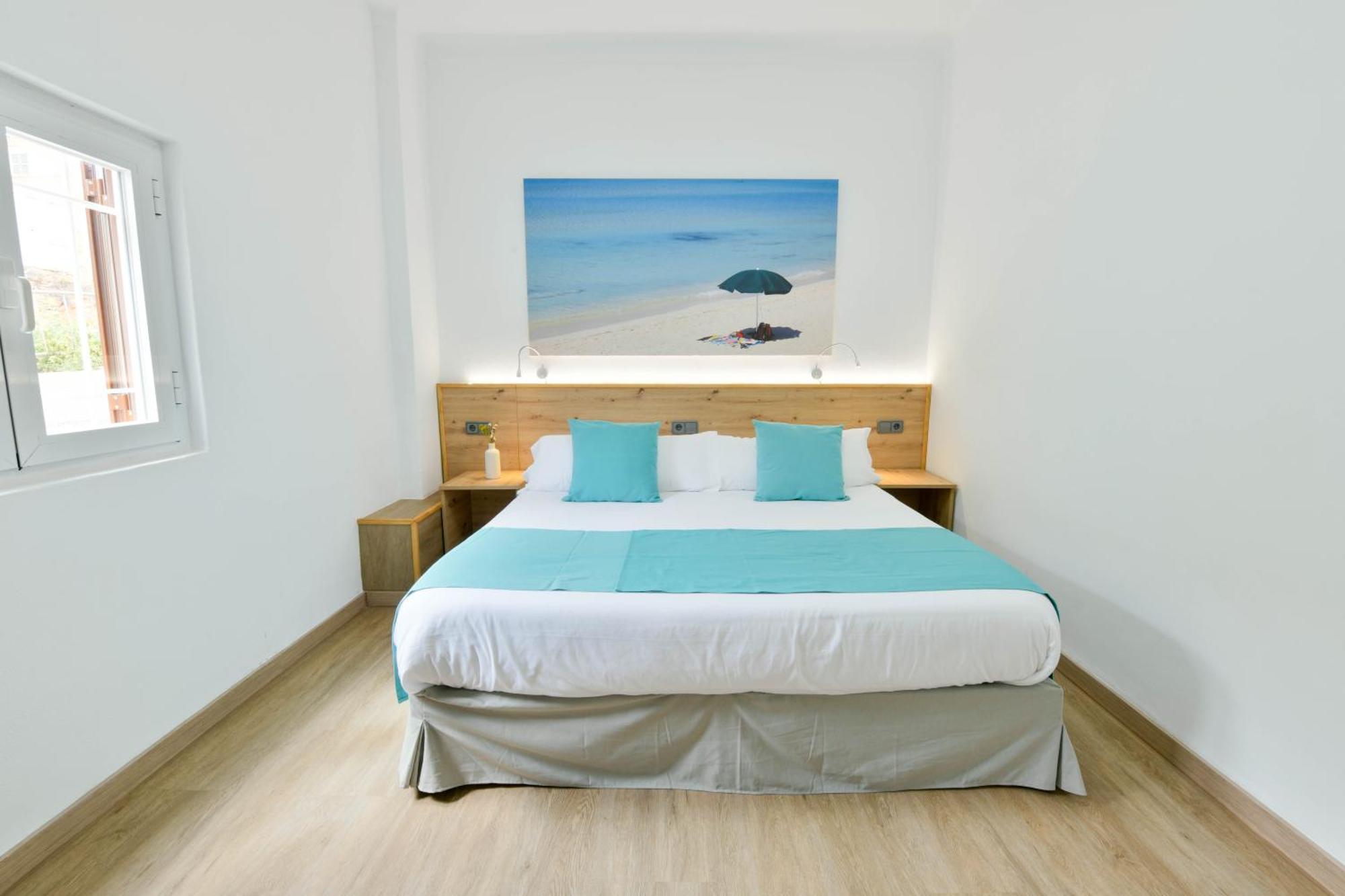 Apartamentos Estanques Colonia de Sant Jordi Ngoại thất bức ảnh
