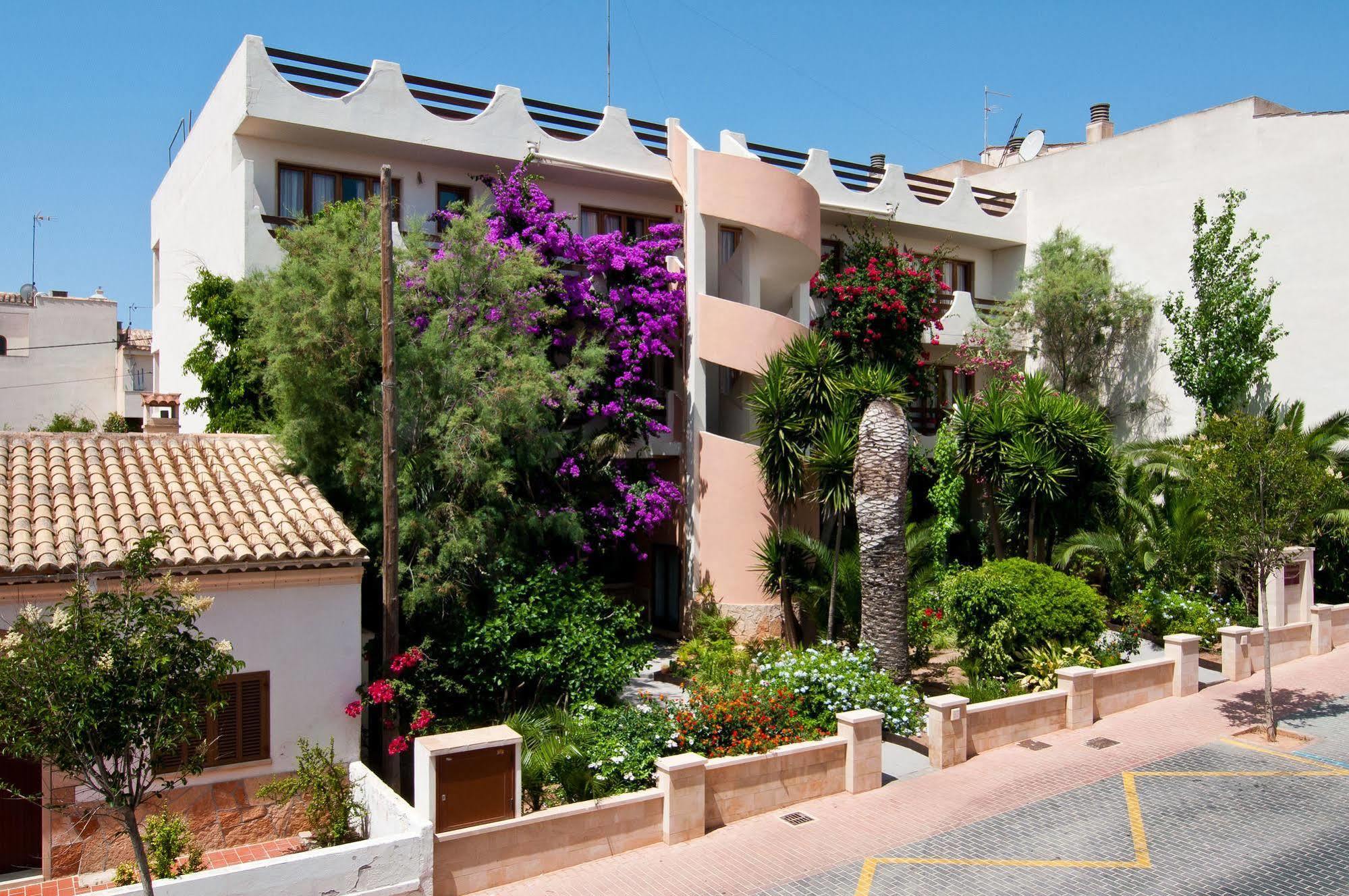 Apartamentos Estanques Colonia de Sant Jordi Ngoại thất bức ảnh